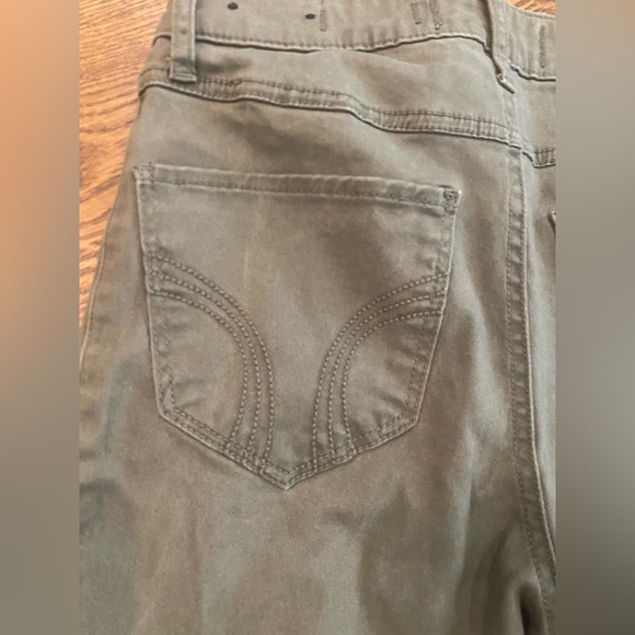 Hollister High Rise Super Skinny Jeans Classic Stretch Green Denim Size 3R - Picture 8 of 8